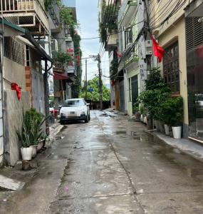 BÁN NHÀ RIÊNG TẠI ĐƯỜNG HOÀNG TĂNG BÍ - LÔ GÓC 3 MẶT THOÁNG - TRƯỚC NHÀ OTO TRÁNH